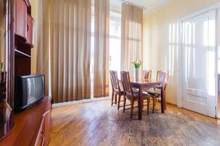 Апартаменты Apartment with lovely balcony Киев Апартаменты-7