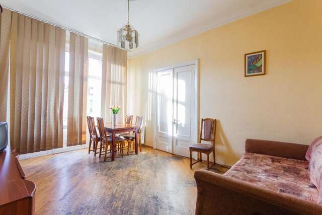 Апартаменты Apartment with lovely balcony Киев-31